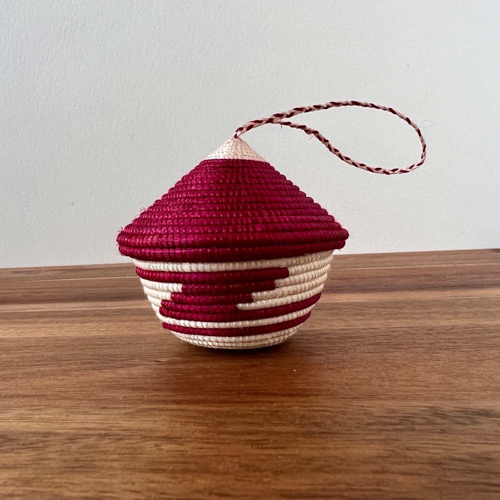 Mini Rwanda peace basket ornament